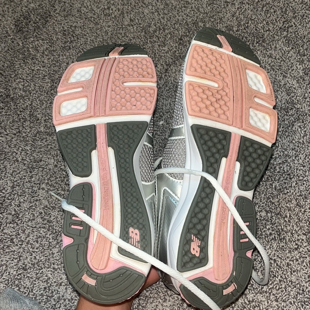 New Balance Trainers - Picture 5 of 5